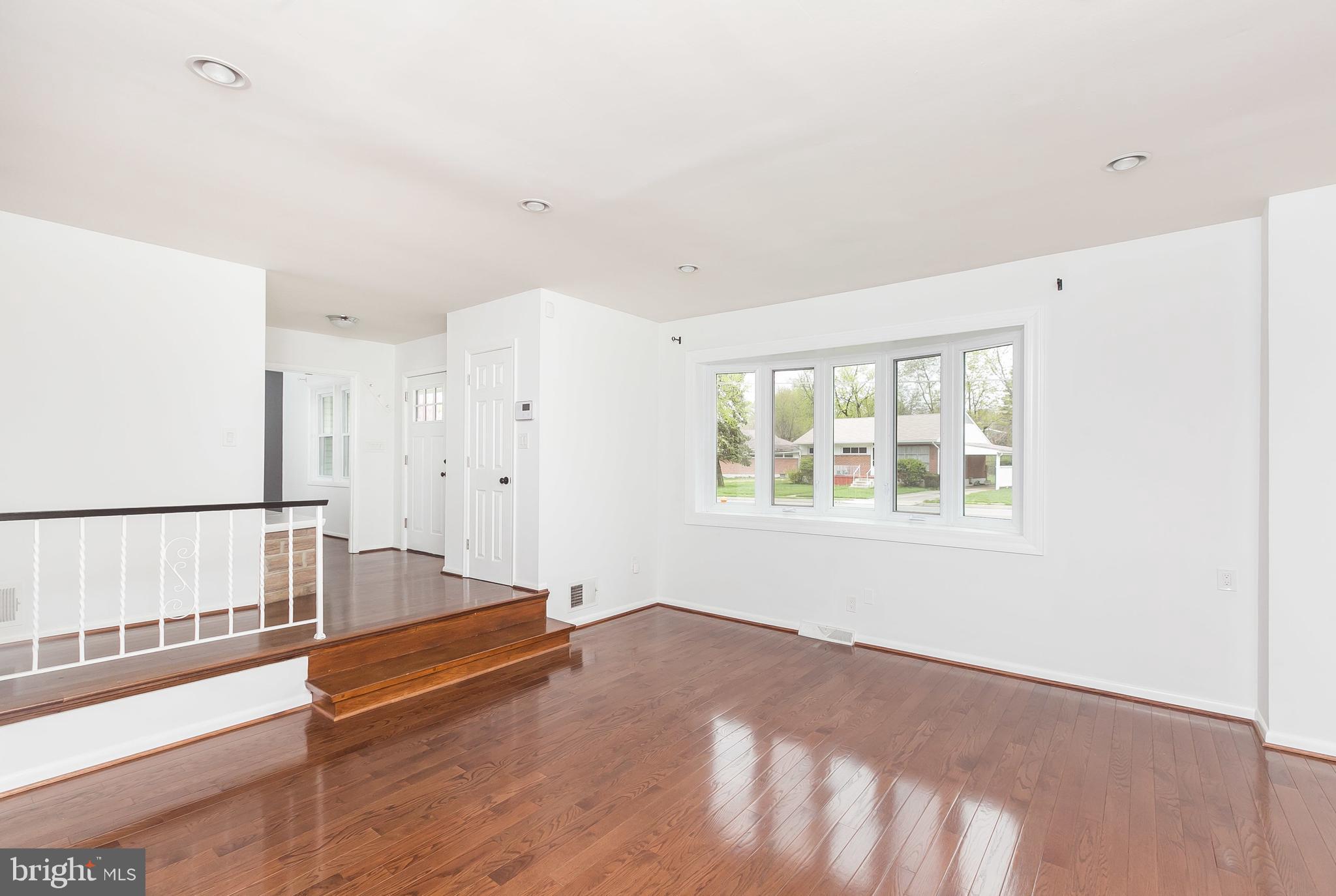 7419 Rockridge Road Baltimore, MD 21208 - Photo 3 of 31