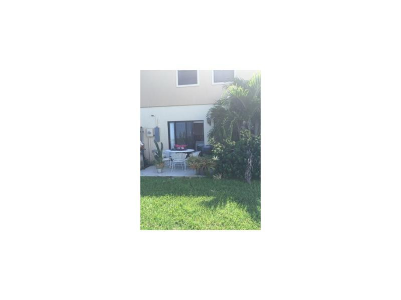 3370 Beau Rivage Drive, Unit C2 Pompano Beach, FL 33064 - Photo 14 of 15 Exterior Front