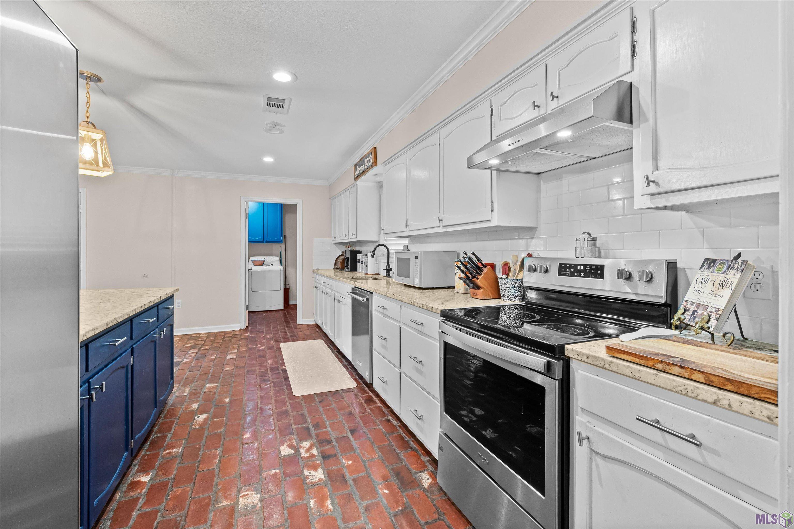 1540 Rollins Road Zachary, LA 70791 - Photo 5 of 14