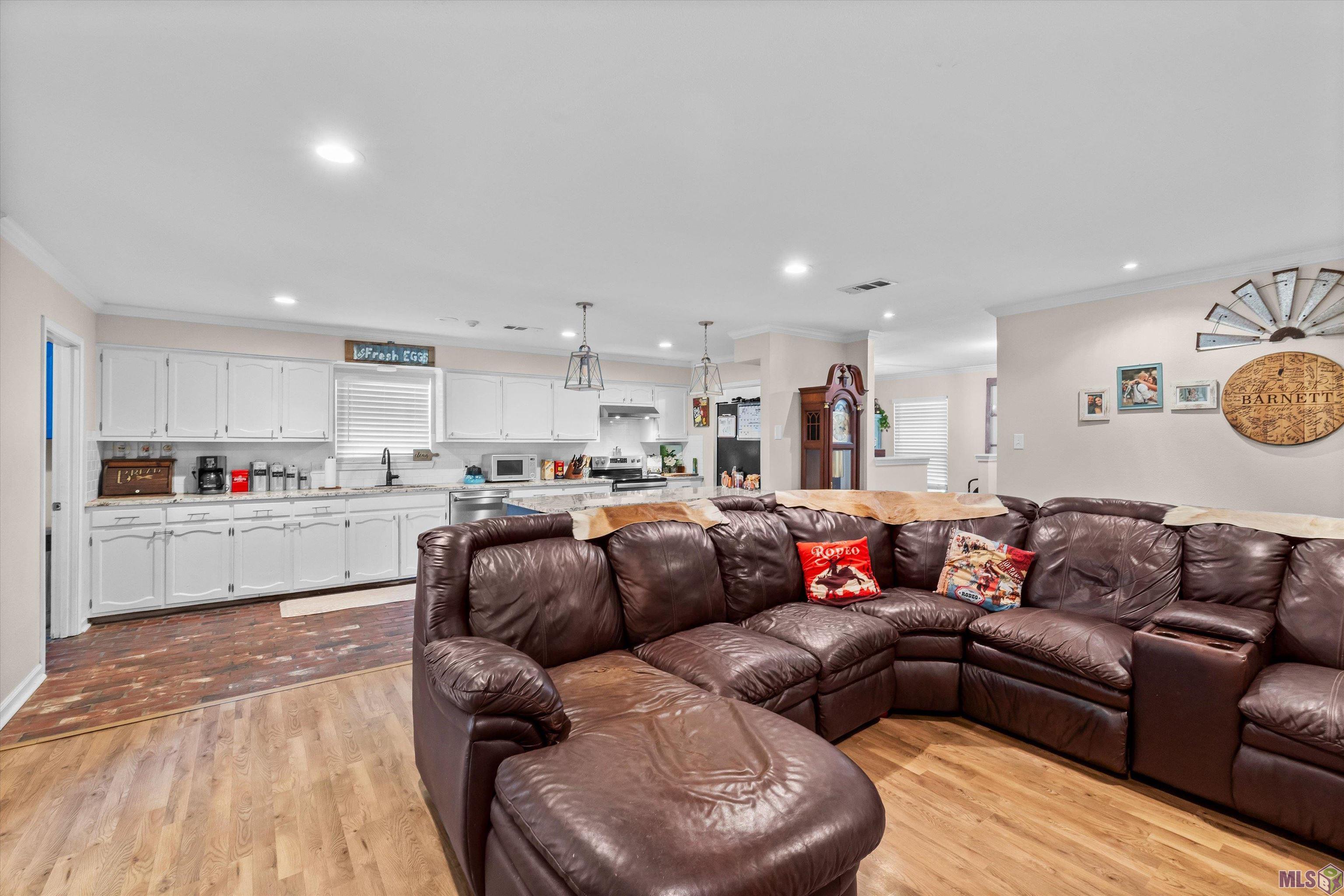 1540 Rollins Road Zachary, LA 70791 - Photo 7 of 14