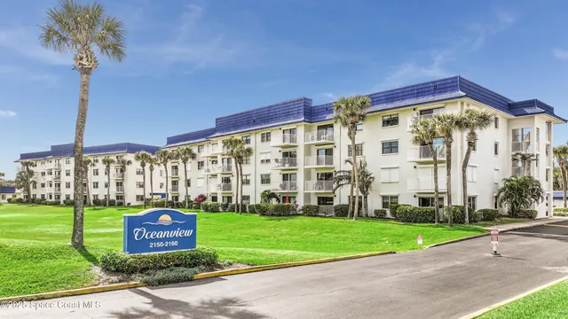 $2,300 | 2160 North Hwy A1A, Unit 404, Indialantic, FL 32903