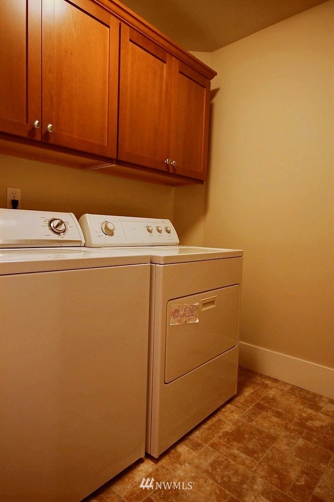 5132 Northeast 10th Street Renton, WA 98059 - Photo 21 of 25