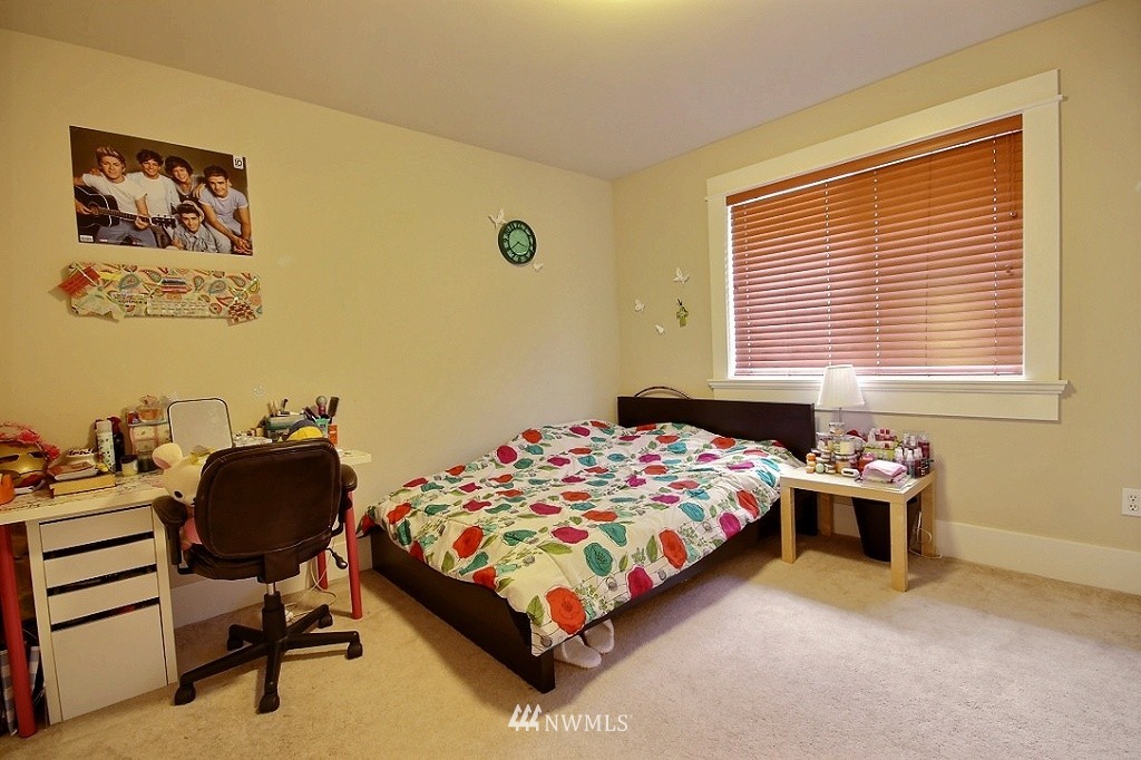 5132 Northeast 10th Street Renton, WA 98059 - Photo 22 of 25