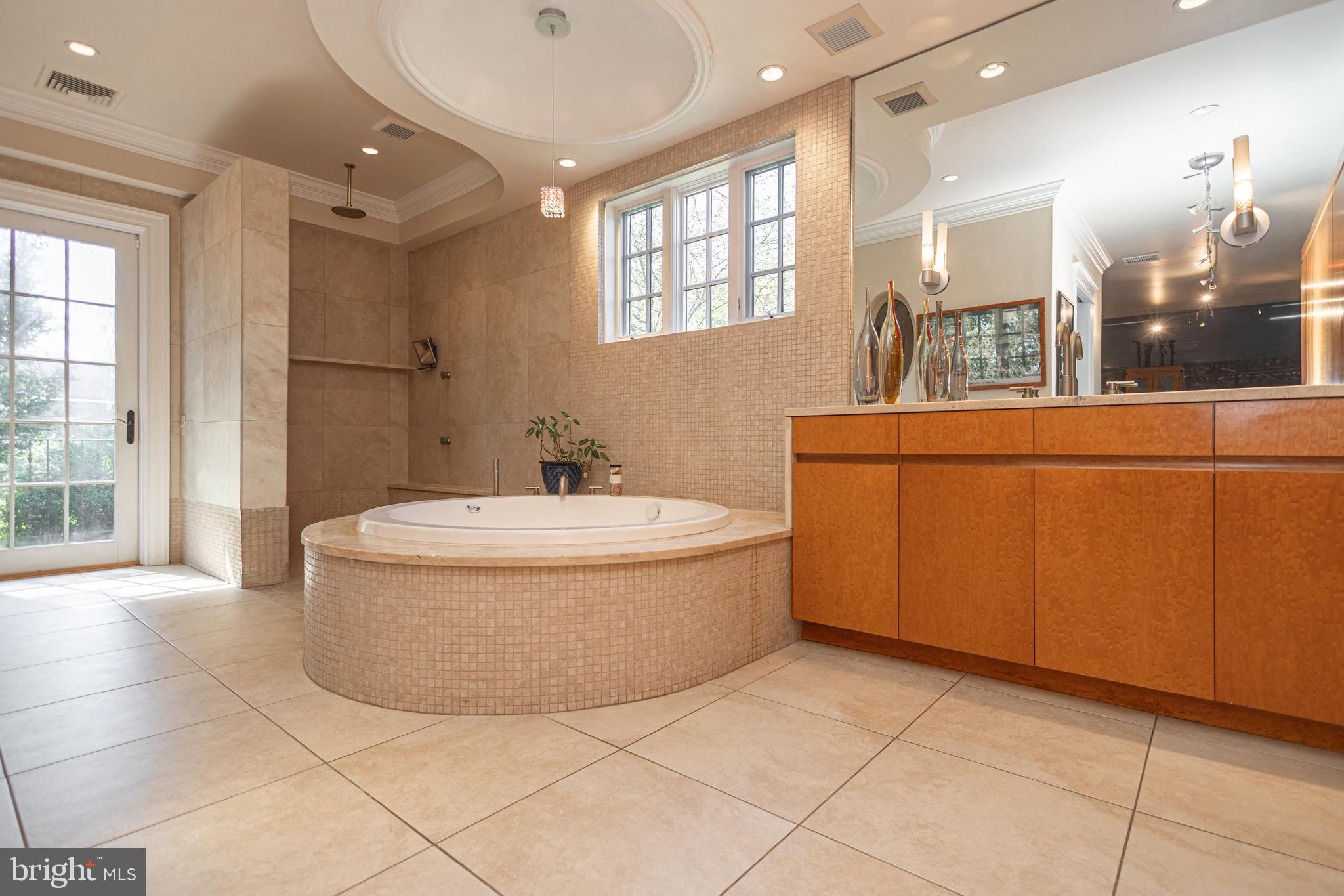 5025 Anderson Road Doylestown, PA 18902 - Photo 37 of 92