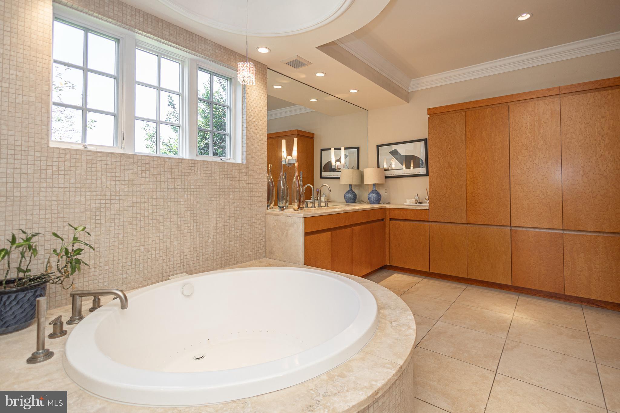 5025 Anderson Road Doylestown, PA 18902 - Photo 39 of 92