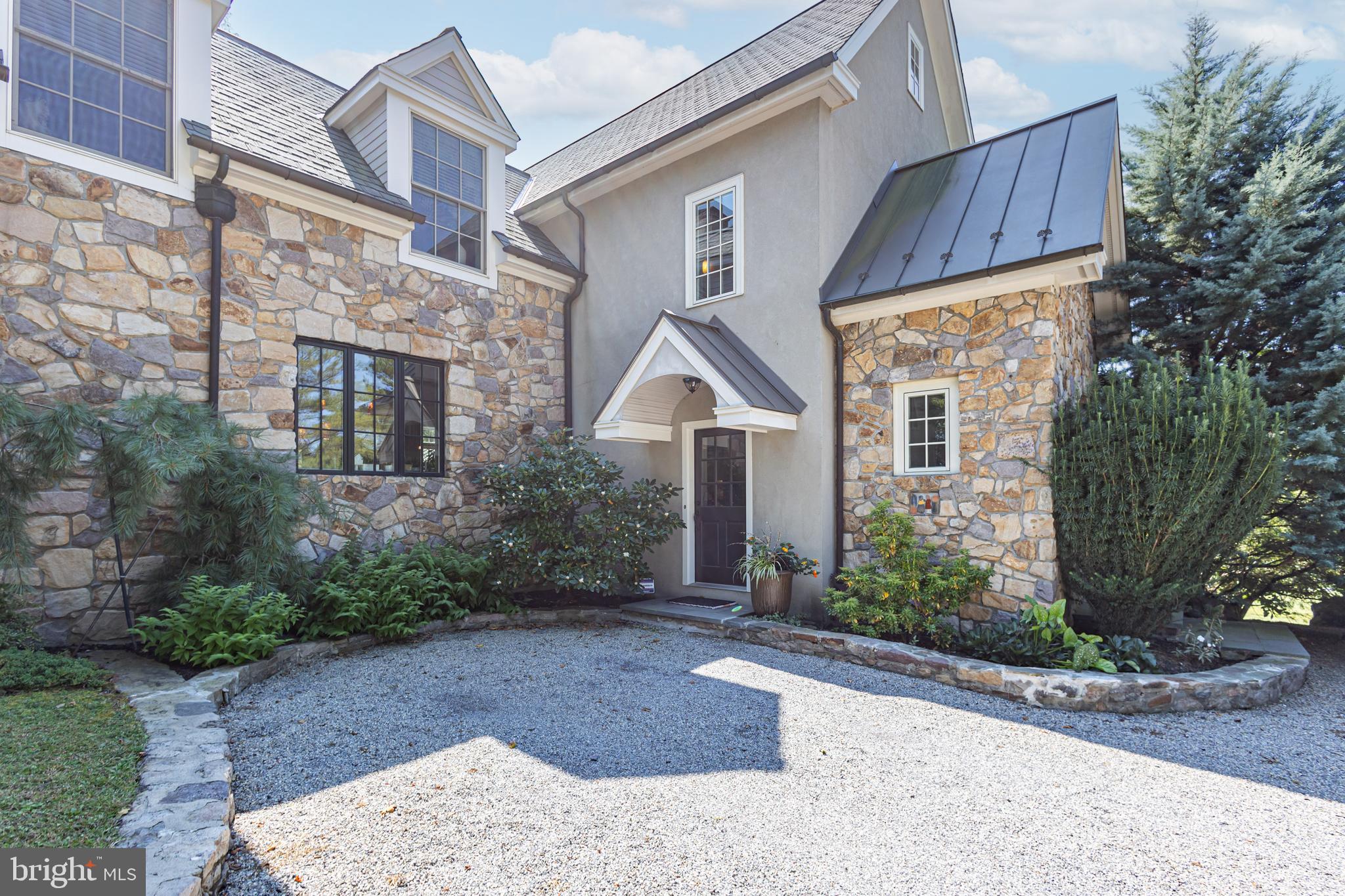 5025 Anderson Road Doylestown, PA 18902 - Photo 8 of 92