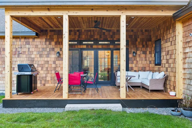 $3,125,000 | 34 Martha Road, Casco, ME 04015