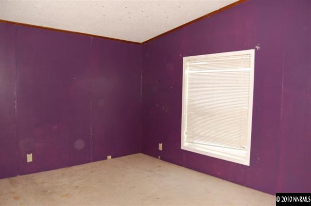 265 Aristocrat Way Reno, NV 89506 - Photo 7 of 7 a view of a big room with window