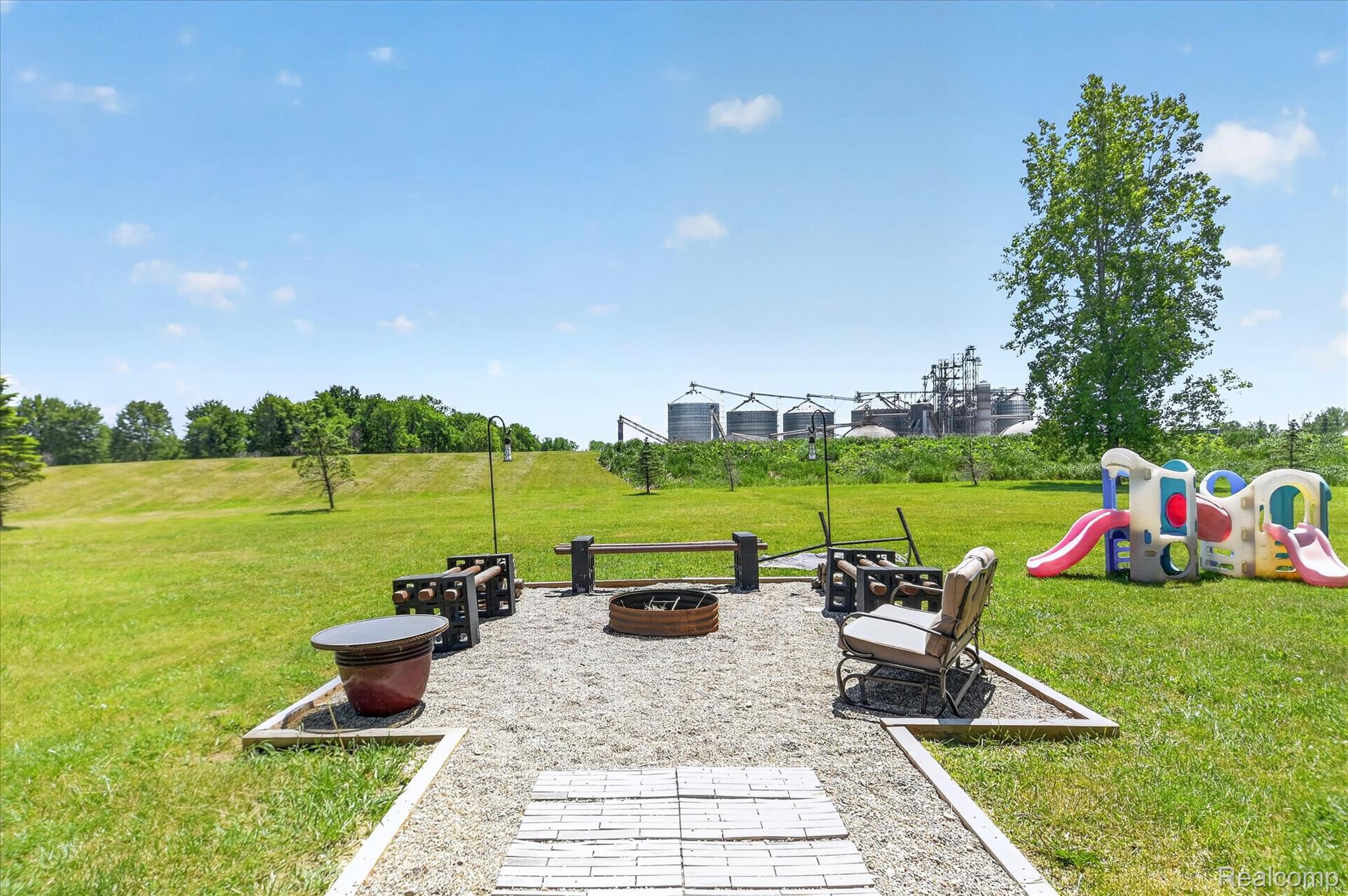 3949 West Burns Line Road Brown City, MI 48416 - Photo 65 of 70 65-3949-Burnsline-Rd-Brown-City-MI-48416-WindowStill.jpg