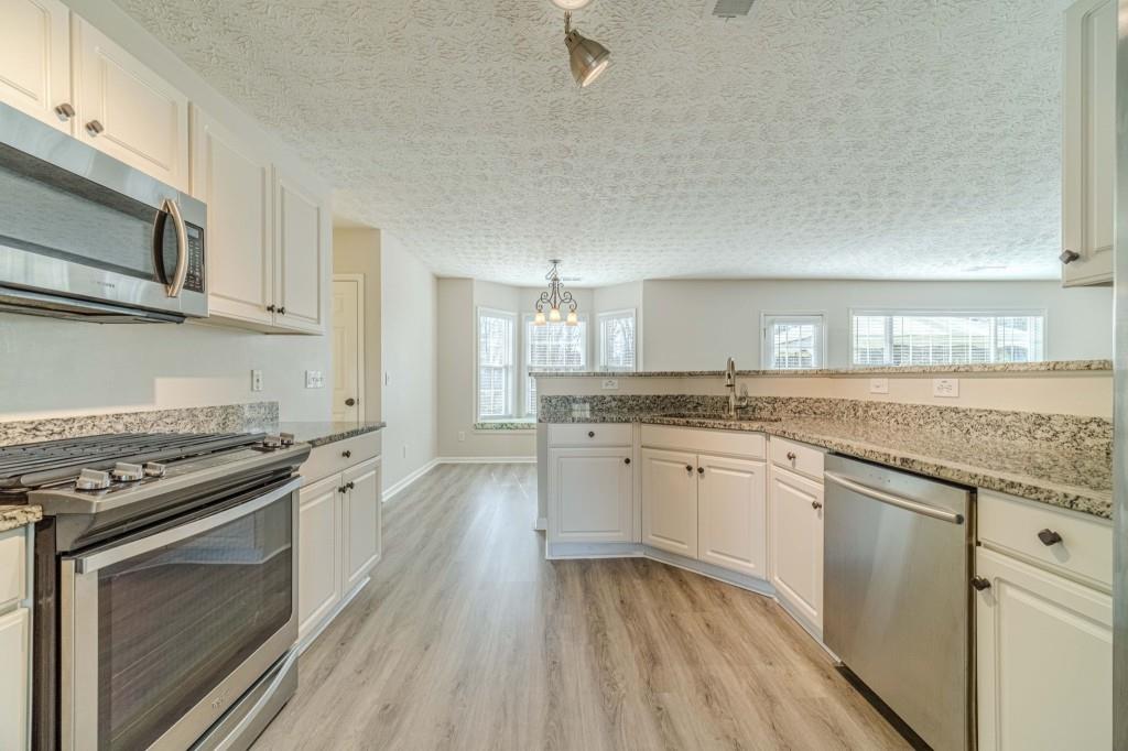 3250 Evergreen Eve Crossing Dacula, GA 30019 - Photo 11 of 46