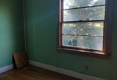 2304 East Division Street Decatur, IL 62526 - Photo 14 of 19 a view of a window in a room