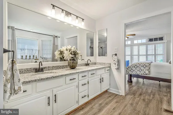 $1,300,000 | 11610 Bachelors Hope Court, Issue, MD 20645