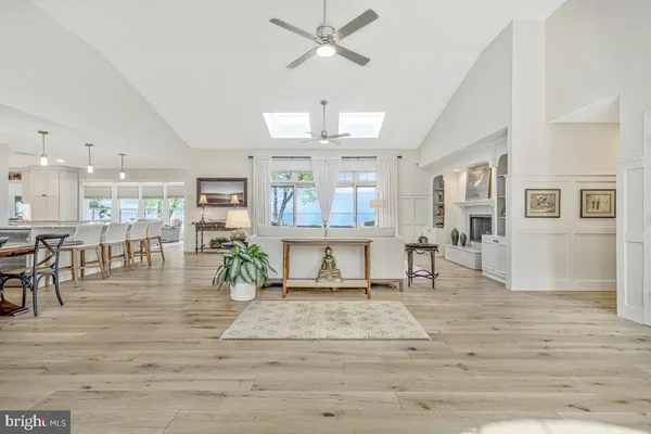$1,300,000 | 11610 Bachelors Hope Court, Issue, MD 20645