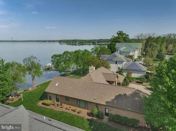 $1,300,000 | 11610 Bachelors Hope Court, Issue, MD 20645