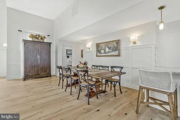 $1,300,000 | 11610 Bachelors Hope Court, Issue, MD 20645