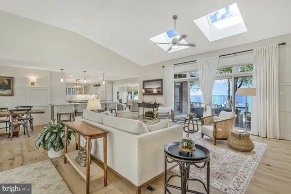 $1,300,000 | 11610 Bachelors Hope Court, Issue, MD 20645