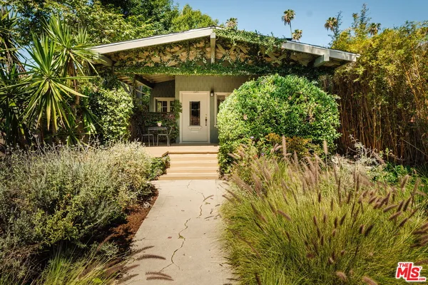 $1,195,000 | 1401 North Coronado Street, Los Angeles, CA 90026
