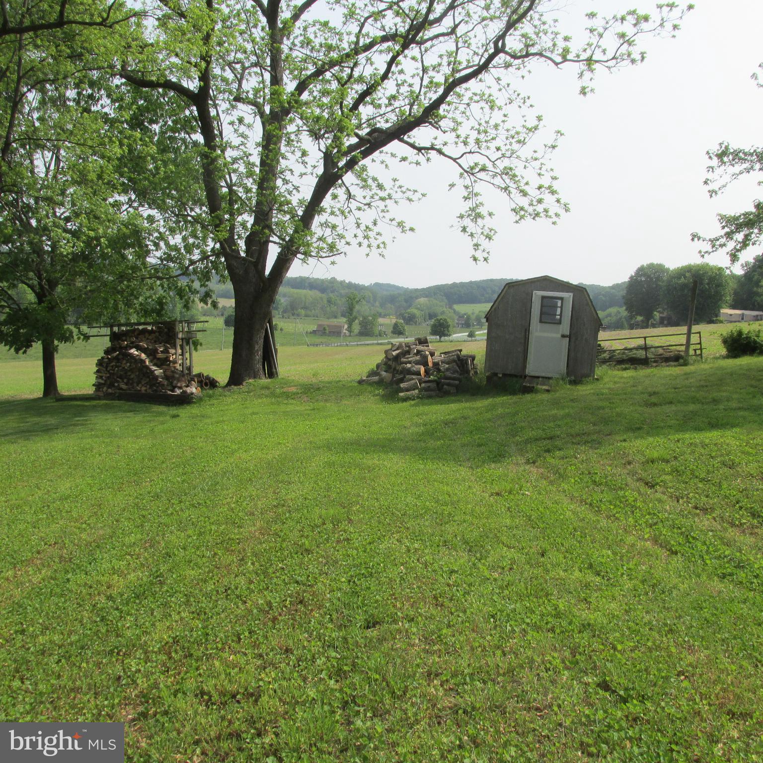 6086 Beaver Dam Road Narvon, PA 17555 - Photo 17 of 47 Rear Yard