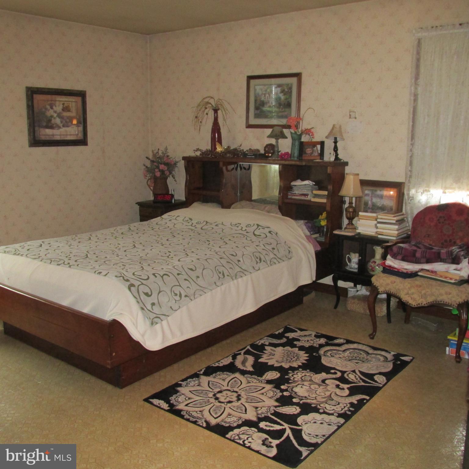 6086 Beaver Dam Road Narvon, PA 17555 - Photo 29 of 47 Bedroom