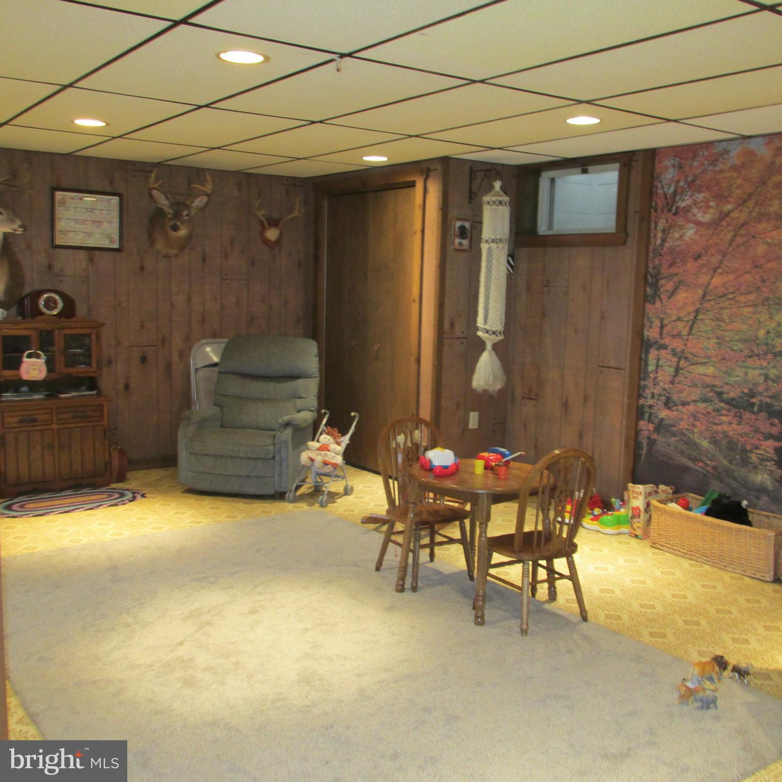 6086 Beaver Dam Road Narvon, PA 17555 - Photo 33 of 47 Family Room
