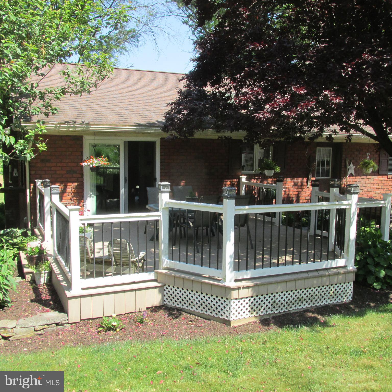 6086 Beaver Dam Road Narvon, PA 17555 - Photo 4 of 47 Rear Trex Deck