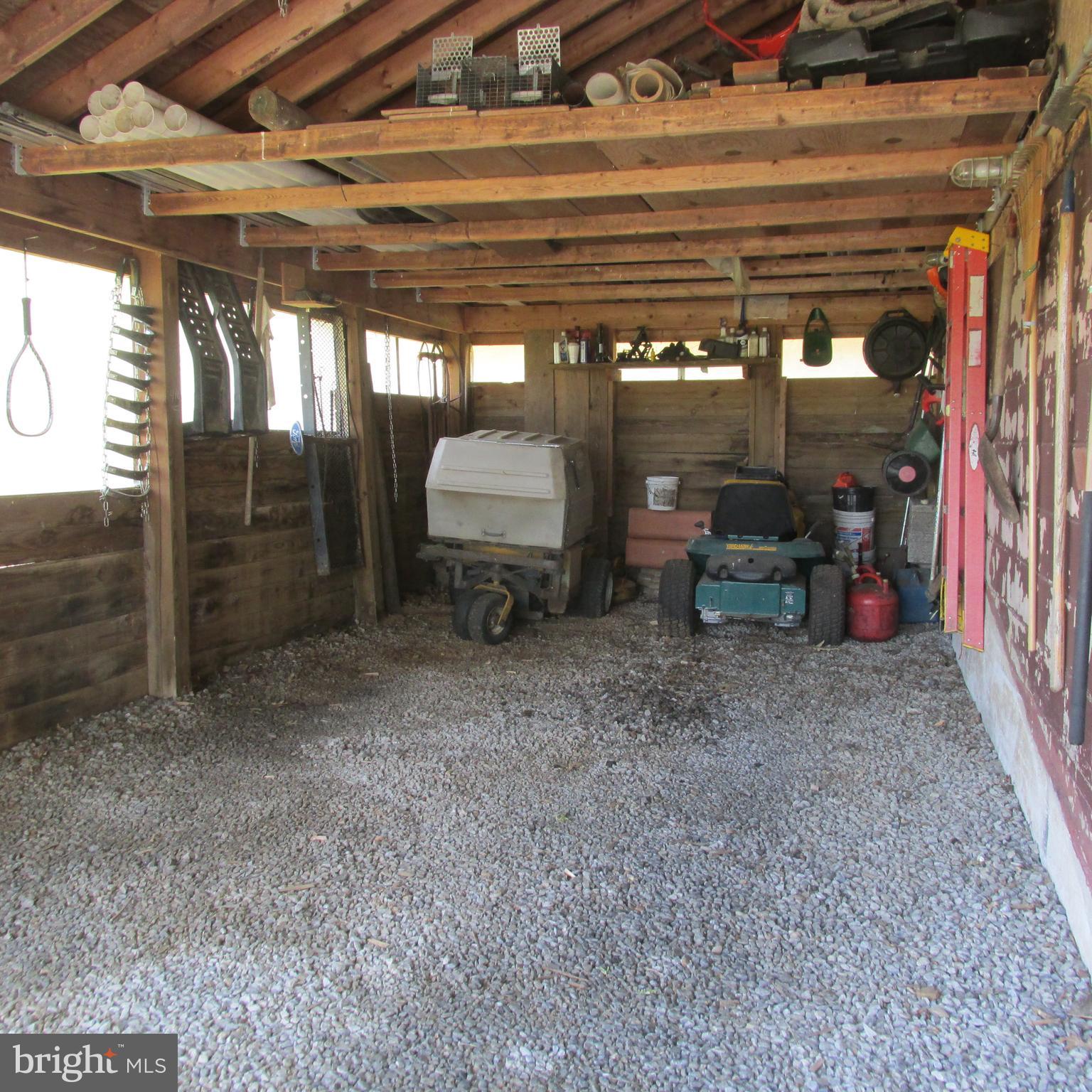 6086 Beaver Dam Road Narvon, PA 17555 - Photo 44 of 47 Carport