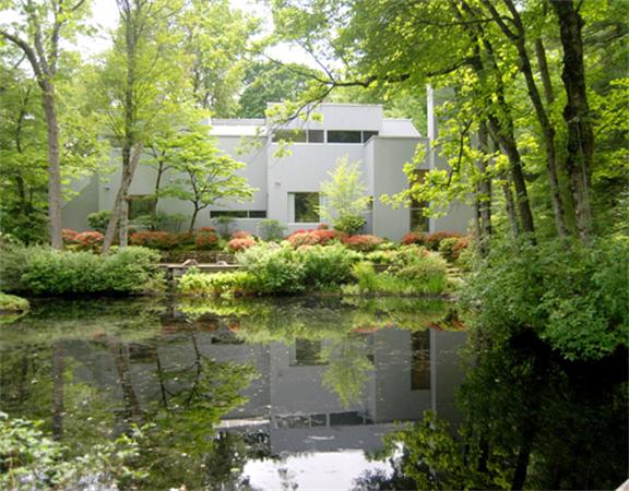 88 Cliff Road Weston, MA 02493 - Photo 3 of 13