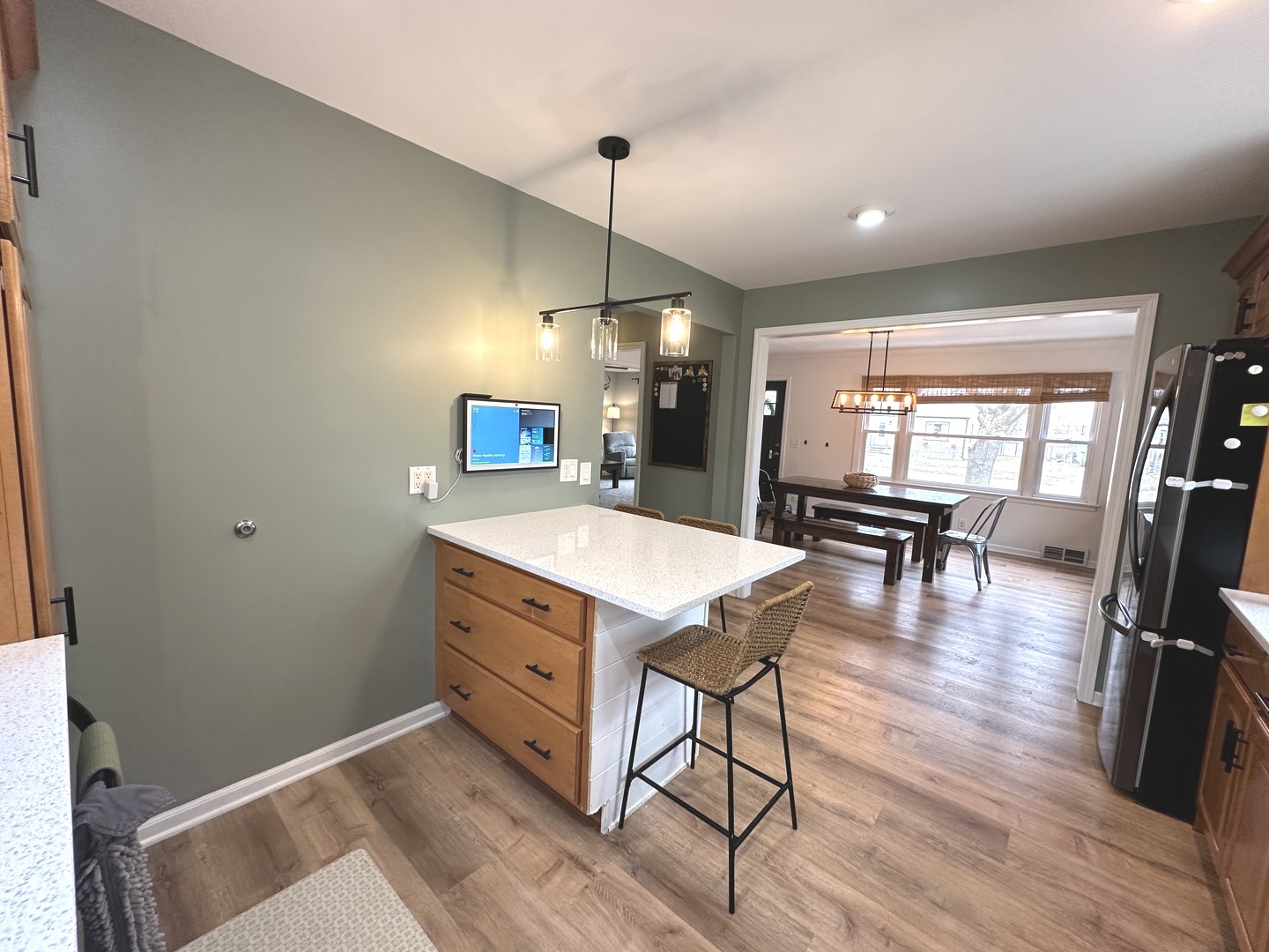 249 Commerce Street Seneca, IL 61360 - Photo 5 of 29 Gallery Image 5