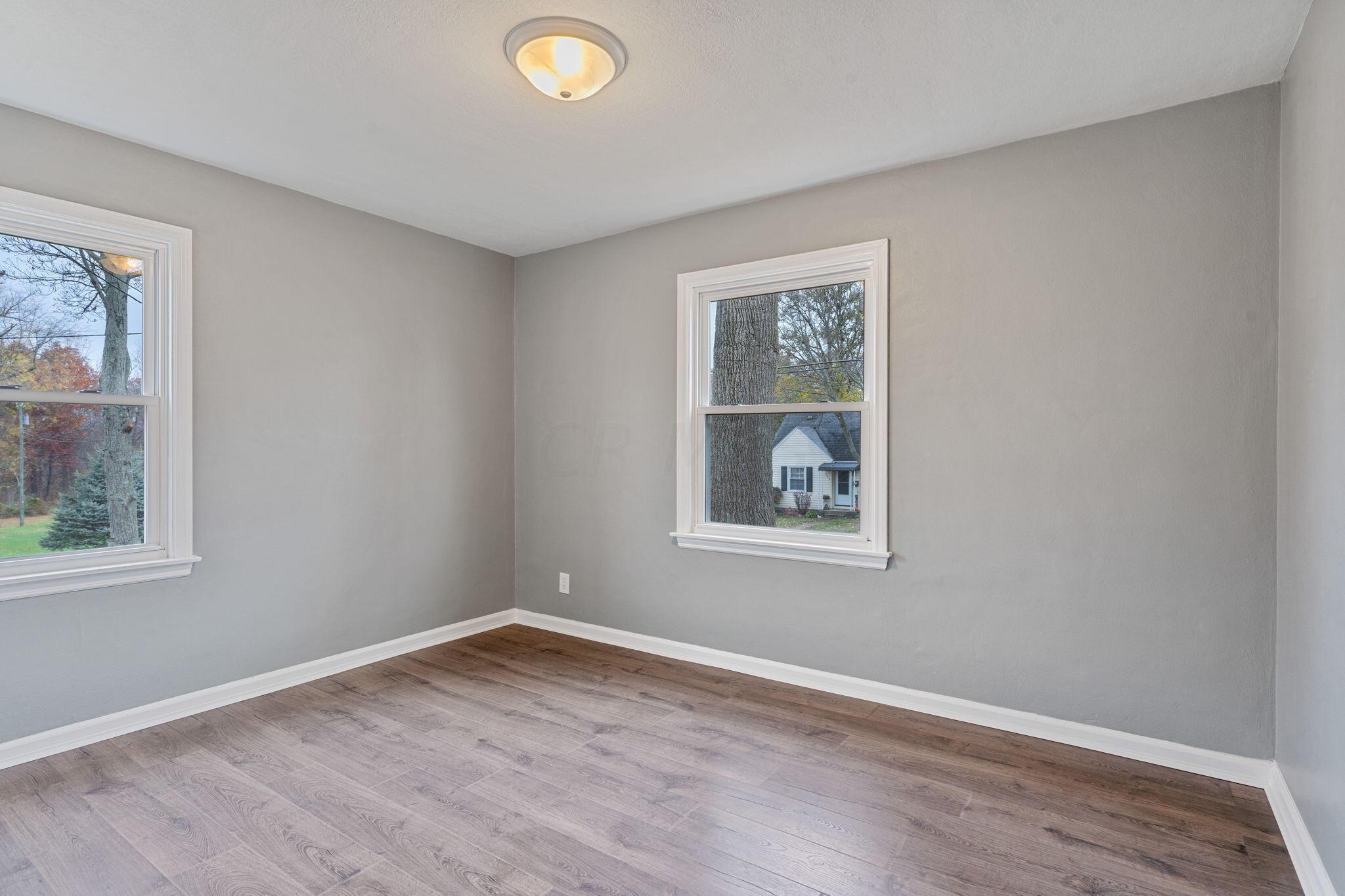 569 Edgemont Road Newark, OH 43055 - Photo 9 of 21 6-web-or-mls-569-edgemont-rd