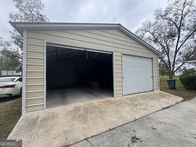 a view of garage