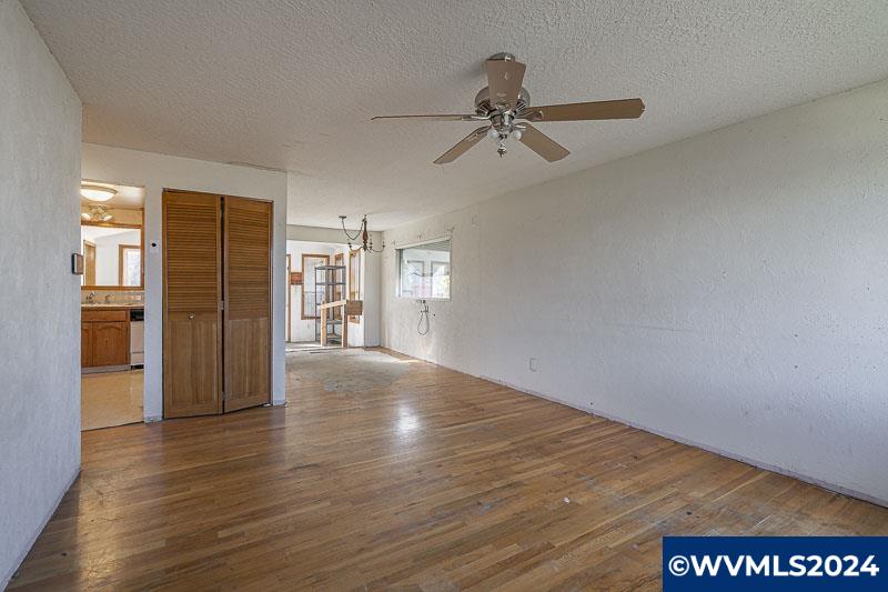 1680 Rainier Road Woodburn, OR 97071 - Photo 16 of 42 Gallery Image 16