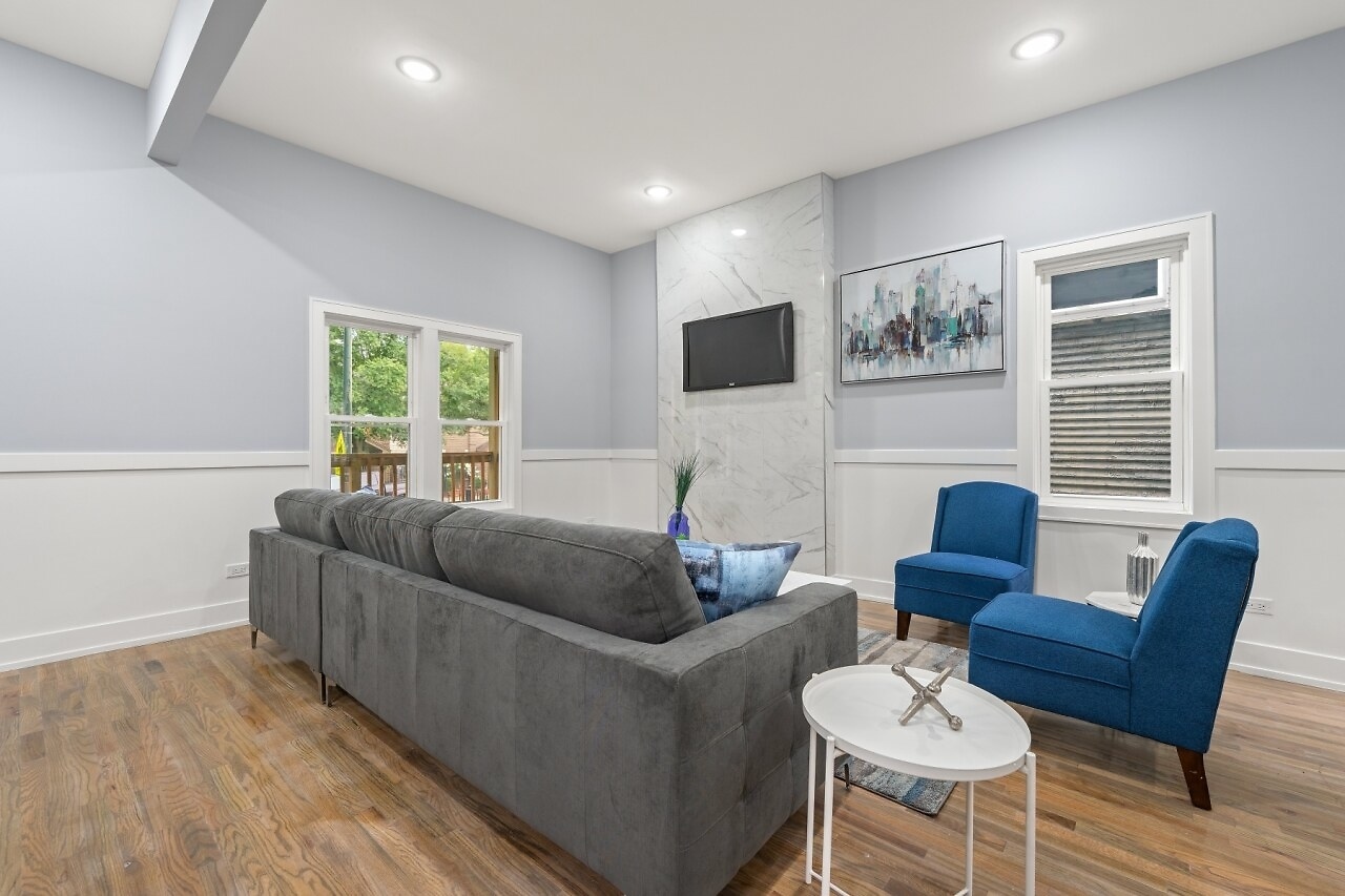 6616 South Normal Boulevard Chicago, IL 60621 - Photo 3 of 11