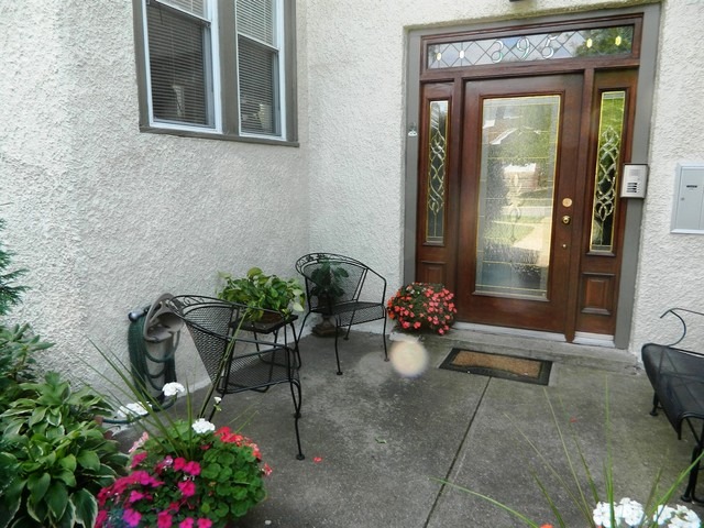 395 North Delaplaine Road, Unit 2E Riverside, IL 60546 - Photo 11 of 11
