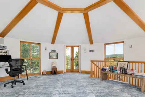 $4,200,000 | 11 Carriage House Road, Waccabuc, NY 10597