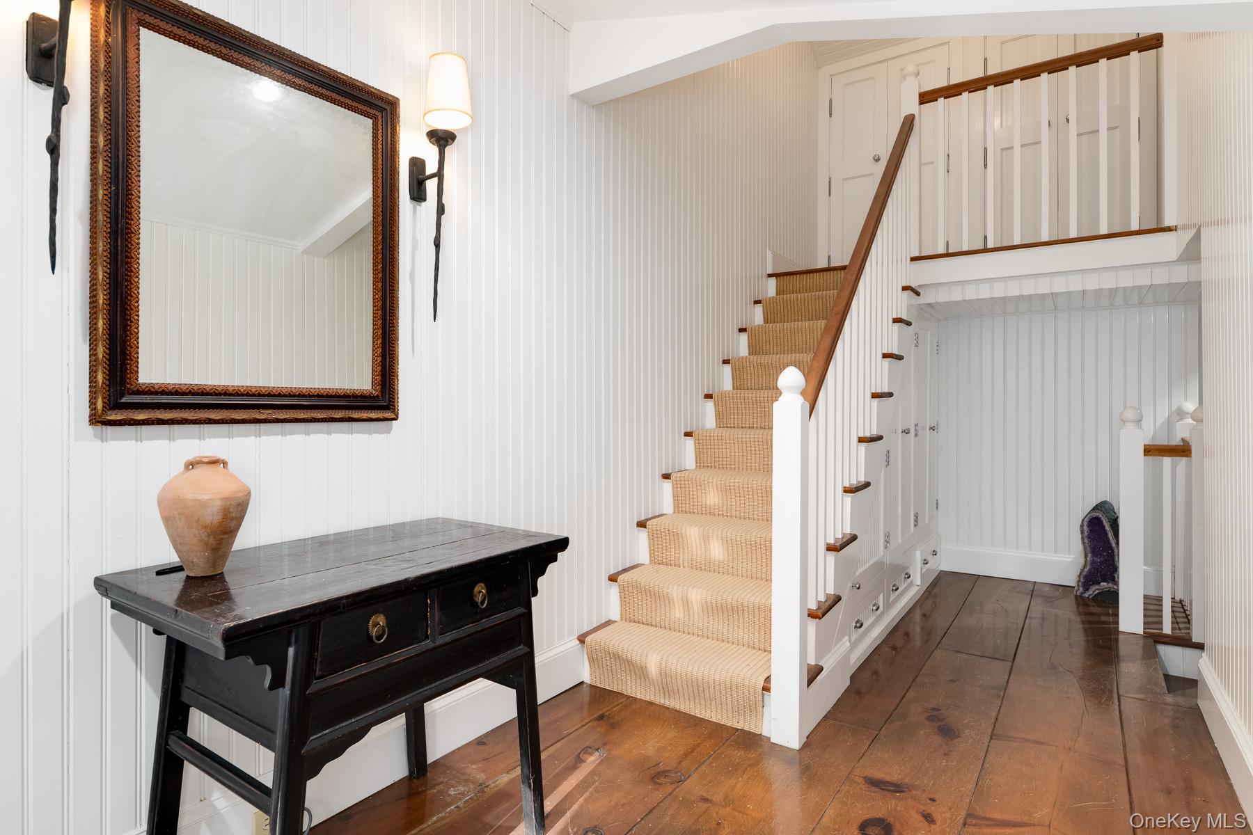 11 Carriage House Road Waccabuc, NY 10597 - Photo 26 of 39 a view of entryway and hall with wooden floor