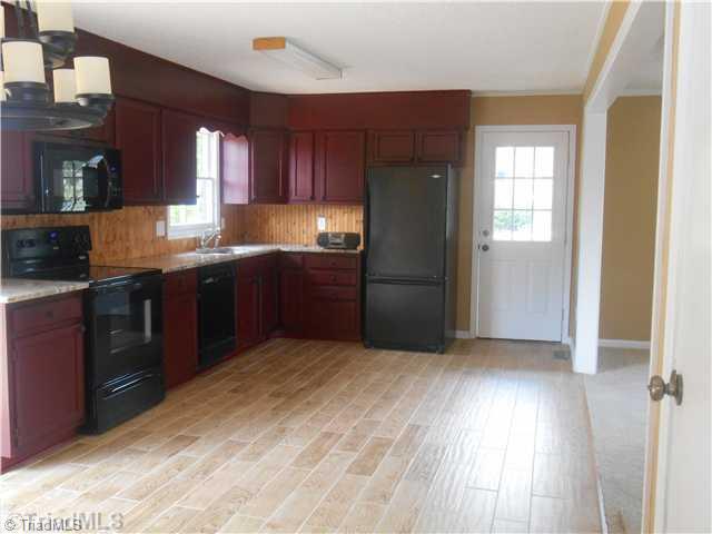 489 Bluemont Road Mount Airy, NC 27030 - Photo 5 of 9 Kitchen.