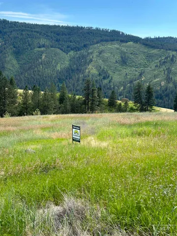 $110,500 | Nka Sunnyside Bench Road, Lenore, ID 83541