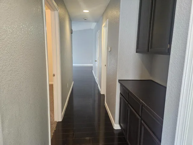 $2,200 | 16172 West Botelho Avenue, Kerman, CA 93630