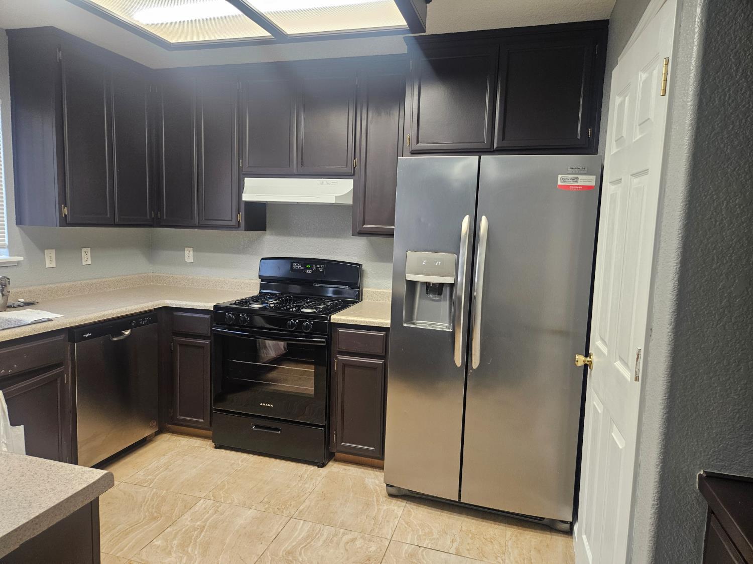 16172 West Botelho Avenue Kerman, CA 93630 - Photo 22 of 28