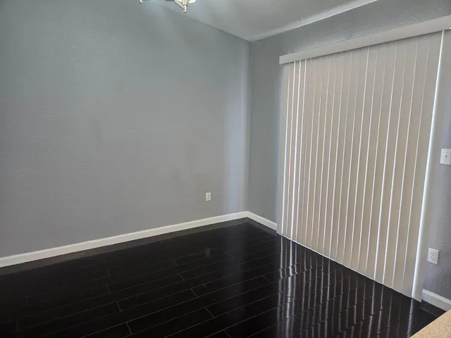 $2,200 | 16172 West Botelho Avenue, Kerman, CA 93630