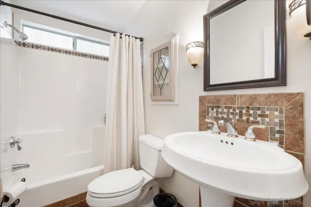 $299,000 | 13327 Casa Vista Street, Poway, CA 92064