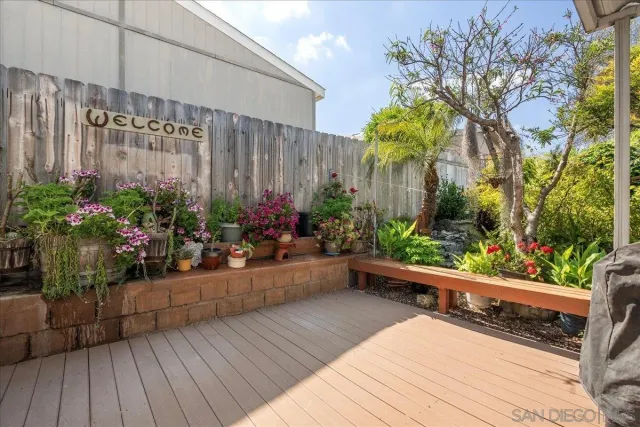 $299,000 | 13327 Casa Vista Street, Poway, CA 92064