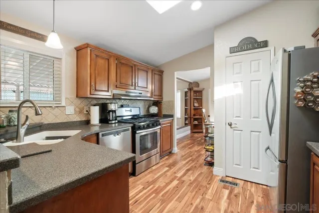 $299,000 | 13327 Casa Vista Street, Poway, CA 92064