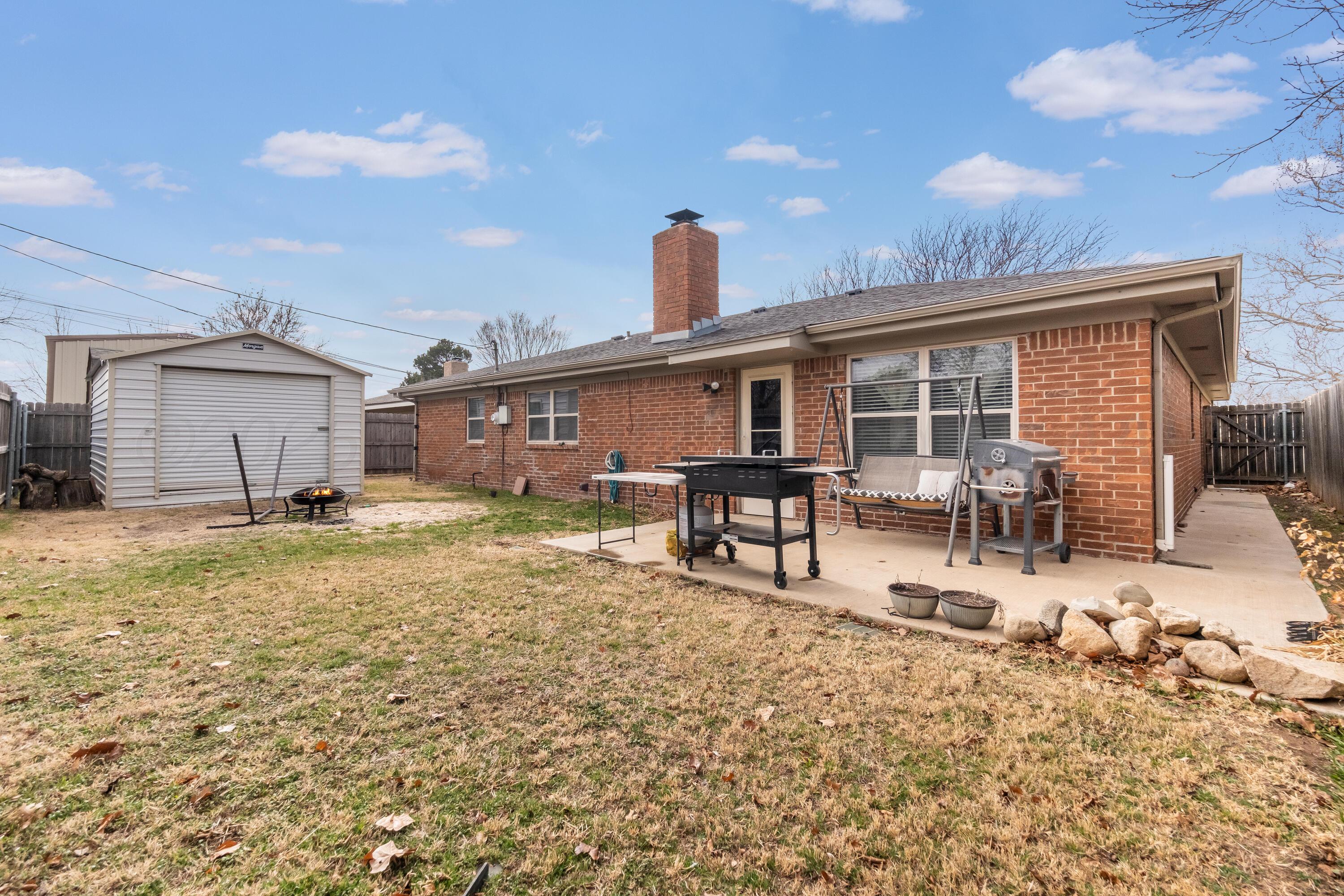 4819 South Rusk Street Amarillo, TX 79110 - Photo 26 of 31 Back yard