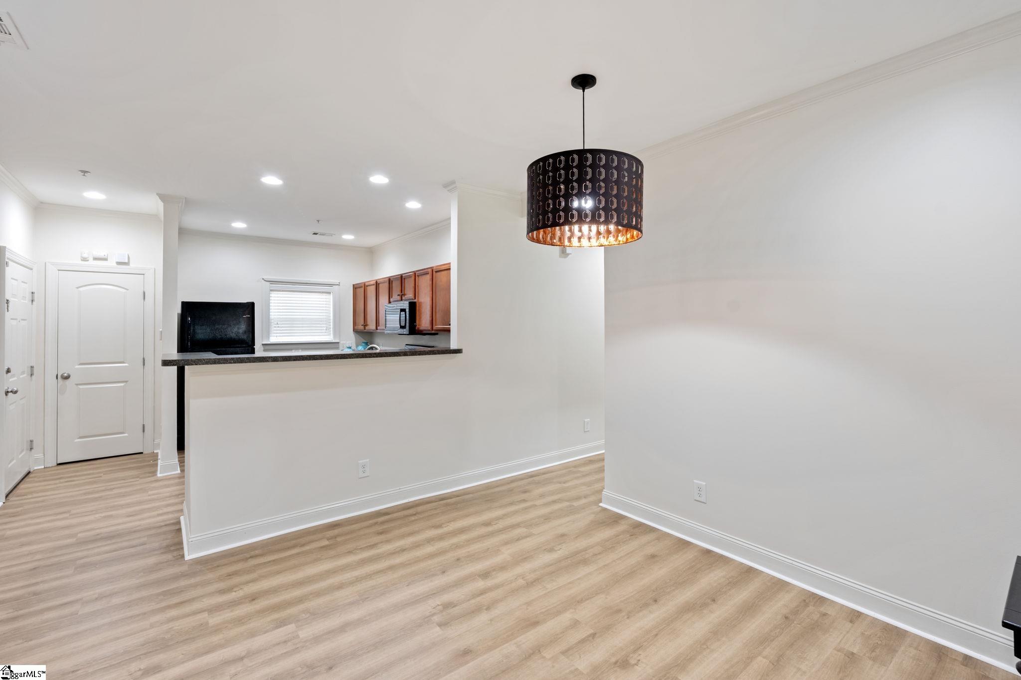 348 Easterlin Way Greenville, SC 29607 - Photo 8 of 29