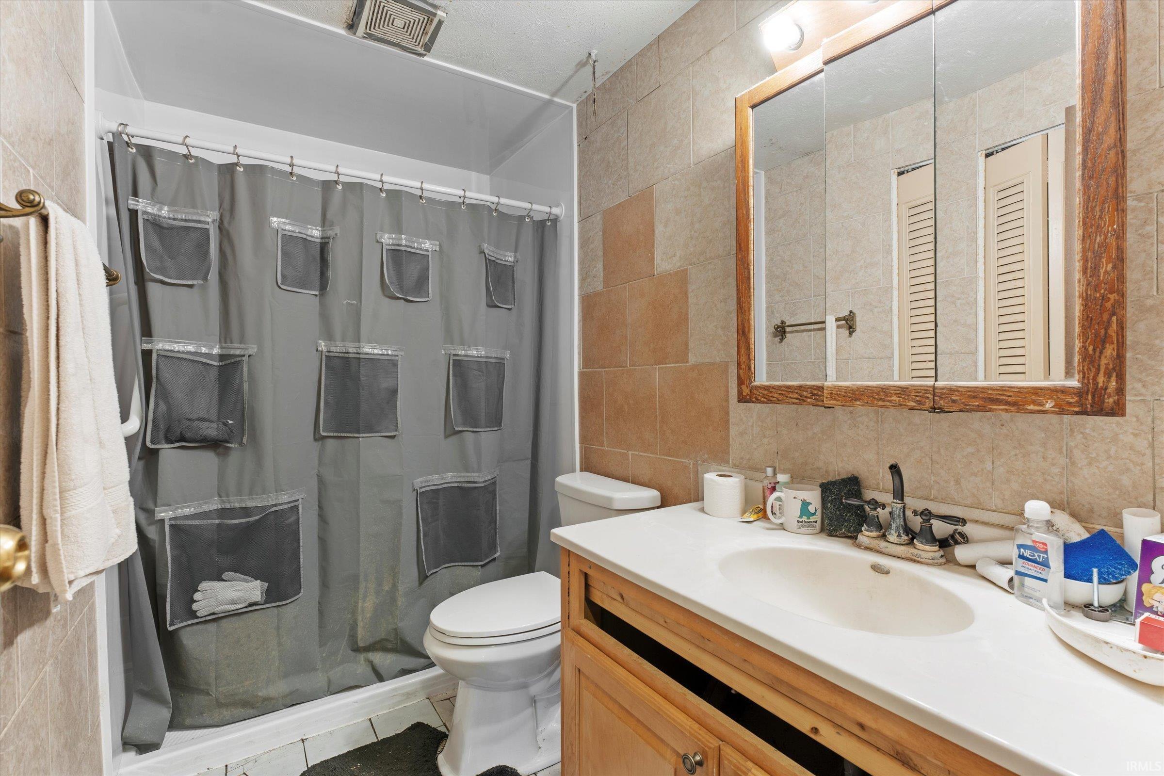 2718 Hampton Road Mishawaka, IN 46544 - Photo 15 of 35 Gallery Image 15