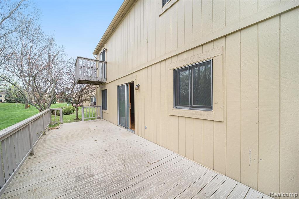 2139 Rochelle Park Drive, Unit 73 Rochester Hills, MI 48309 - Photo 31 of 34