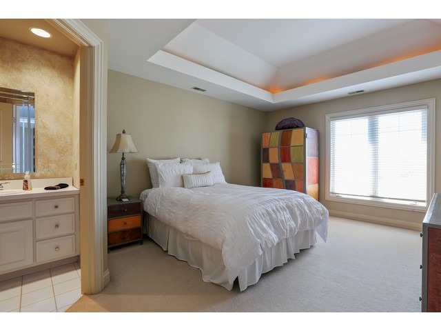 11 Clubside Court Burr Ridge, IL 60527 - Photo 20 of 25