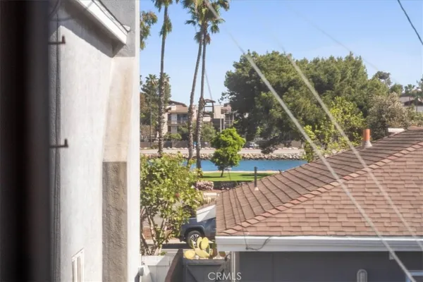 $1,735,000 | 5829 2nd Street, Long Beach, CA 90803