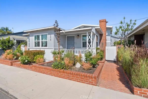 $1,735,000 | 5829 2nd Street, Long Beach, CA 90803